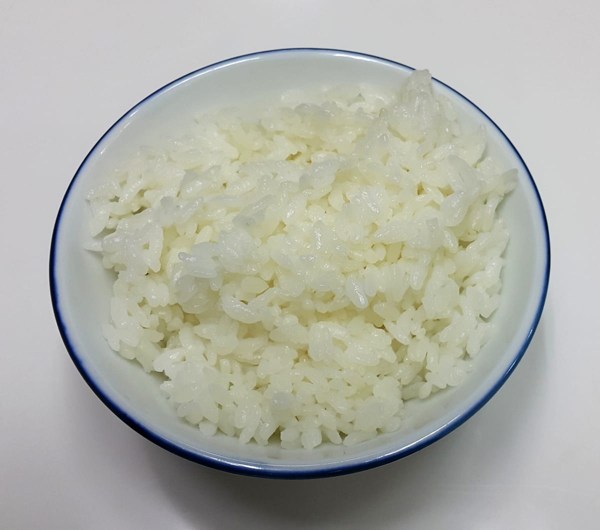 Bol de riz blanc cuit